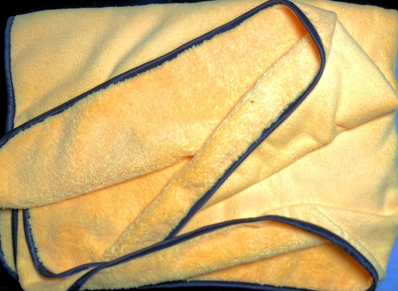 Extra Large yellow super plush towel Microfiber Car Drying Towel, 16x24 Inch, Super Absorbent 540gsm Quick Dry, Soft